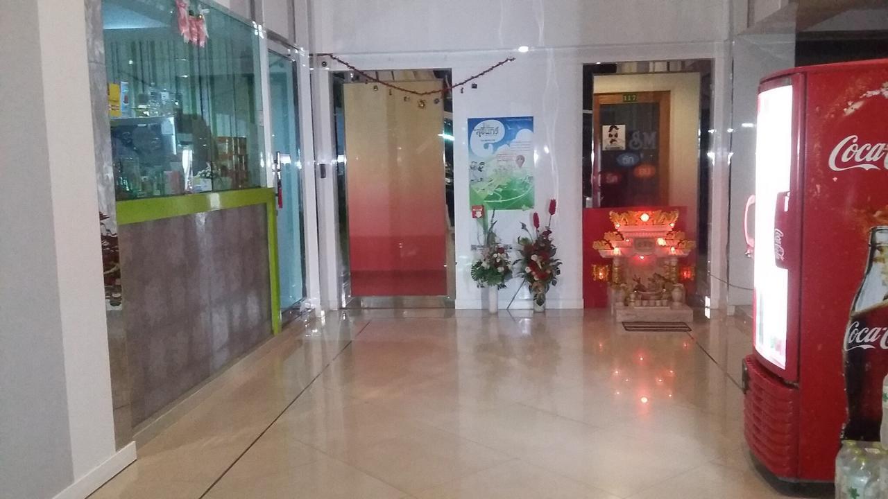 Surin Mansion Hotel Ngoại thất bức ảnh